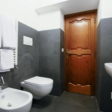 Casa Maria Grazia Bed & Breakfast 2*